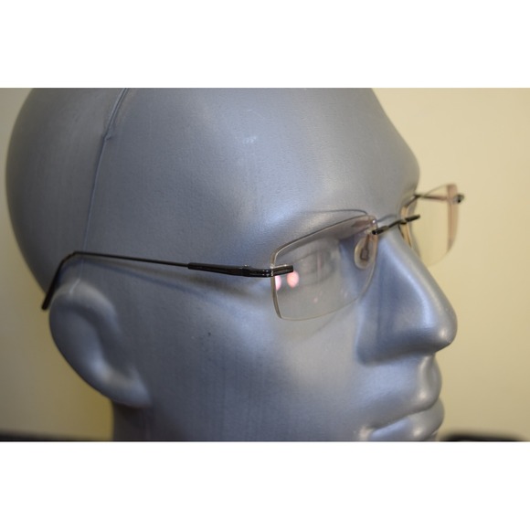Flexon E1090 001 Free Form Gunmetal Gray Metal Rimless Eyeglasses 54 19 140
